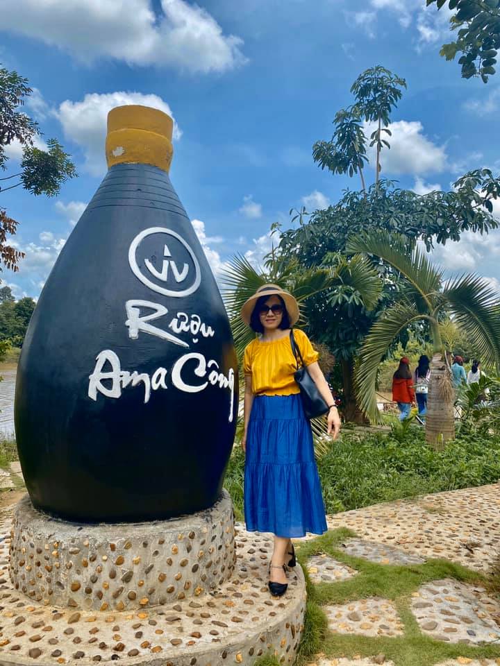cô chủ Shop Thu Hiền RIORI